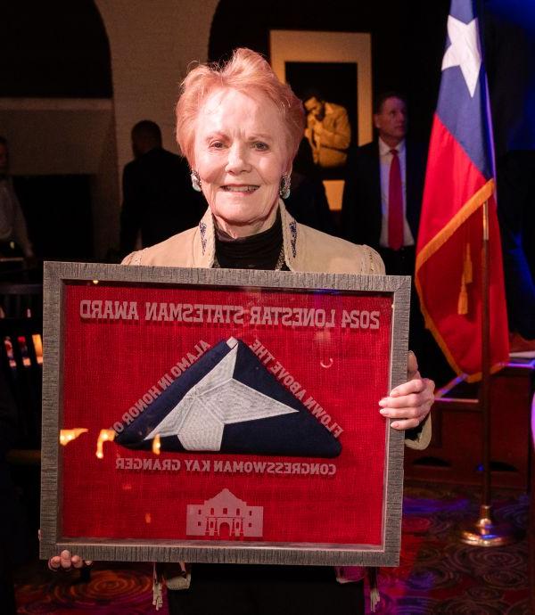 Congresswoman Granger presented the Lonestar Statesman Award in Washington, D.C.